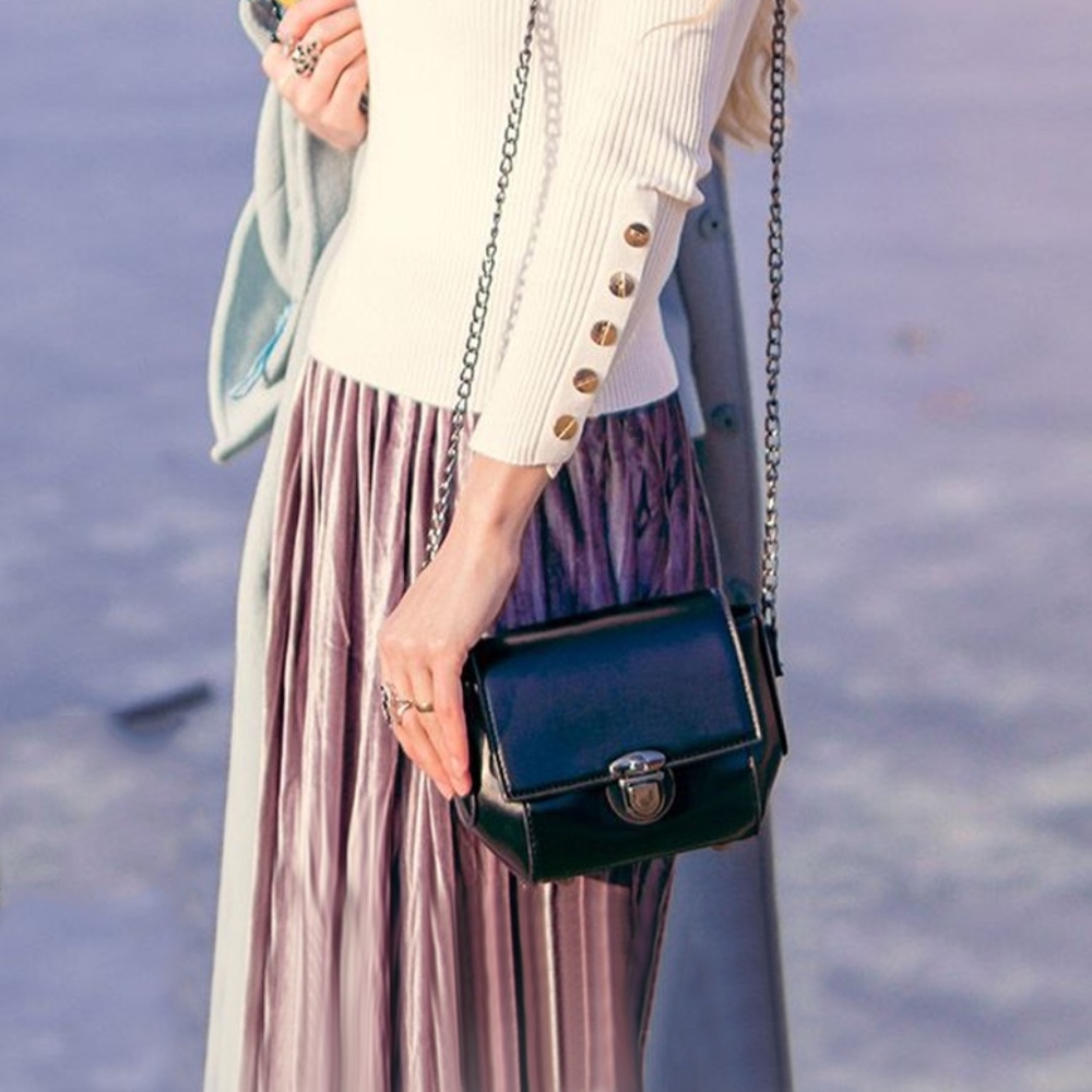 “Cho-co-latte” [Black] (CLOSING CLOSET SALE)